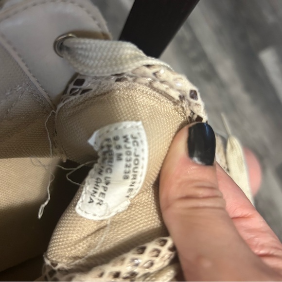 Juicy Couture Hightop Wedge Sneakers. Size 9.5 - Picture 5 of 5